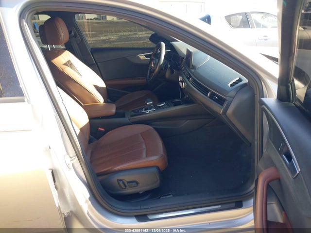 2017 AUDI A4 WAUGMAF43HA149802 Photo 4