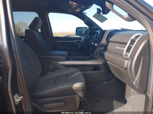 2023 RAM 1500 1C6SRFFT8PN700226 Photo 4