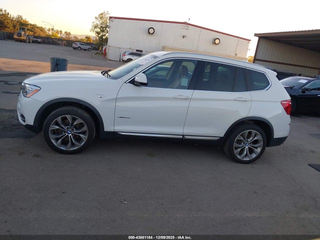 5UXWX9C5XH0T00463 BMW X3 Xdrive28i