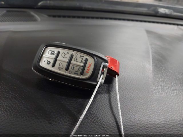 2018 CHRYSLER PACIFICA 2C4RC1BG0JR354039 Photo 10