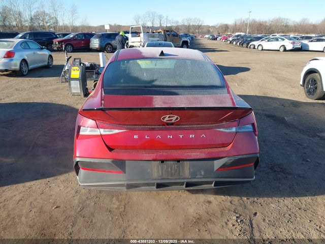 43881203 :رقم المزاد ، KMHLM4DG0SU873531 vin ، 2025 Hyundai Elantra Sel Sport مزاد بيع