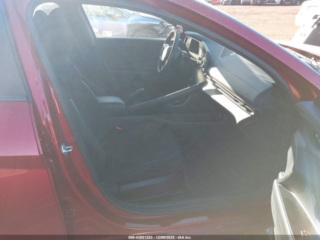 43881203 :رقم المزاد ، KMHLM4DG0SU873531 vin ، 2025 Hyundai Elantra Sel Sport مزاد بيع