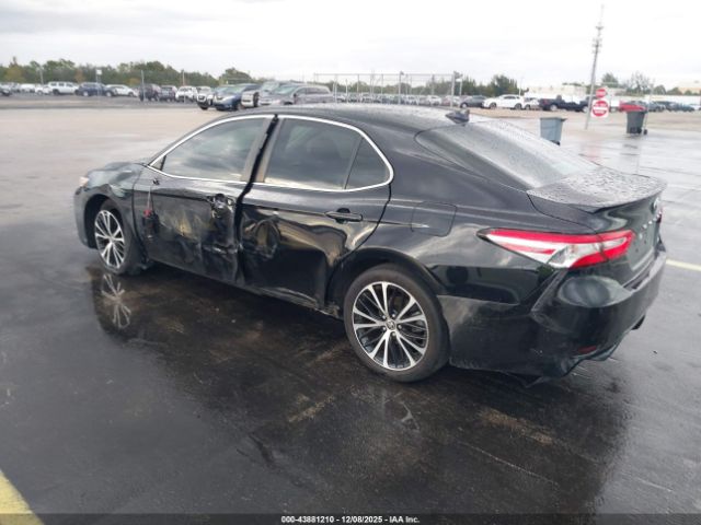 2020 TOYOTA CAMRY 4T1G11AK7LU504491 Photo 2