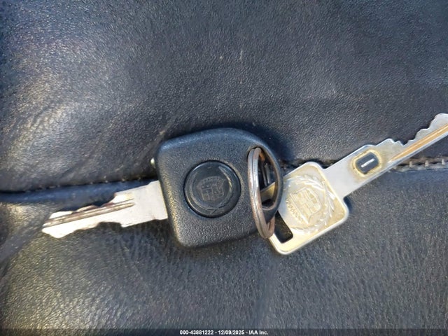 Продажа на аукционе авто 1991 Cadillac Allante, vin: 1G6VS3384MU126883, номер лота: 43881222