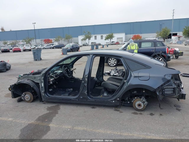 Honda Civic Sport 2025 2HGFE2F57SH561015 Image 13