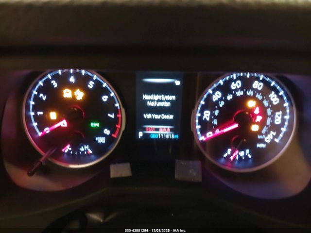 2019 TOYOTA RAV4 JTMP1RFV8KD501104 Photo 6