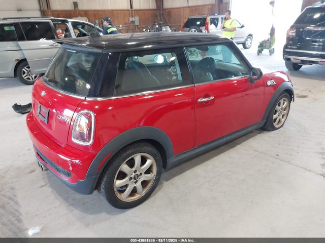 2009 MINI COOPER S WMWMF73589TW83638 Photo 3