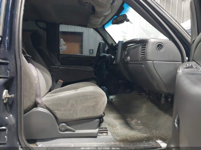 2006 CHEVROLET SILVERADO 2500HD 1GCHK23D96F154011 Photo 4