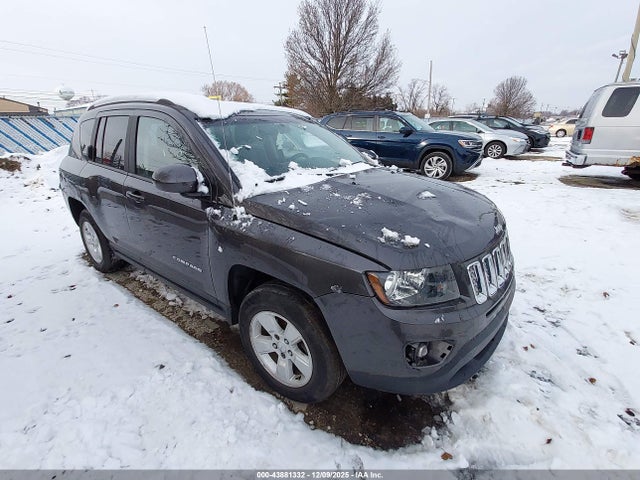 Продажа на аукционе авто 2017 Jeep Compass Latitude Fwd, vin: 1C4NJCEA4HD206951, номер лота: 43881332