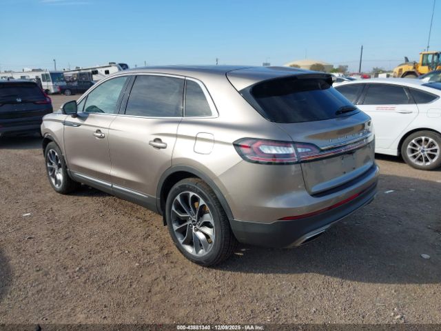 2021 LINCOLN NAUTILUS 2LMPJ6K9XMBL01227 Photo 2