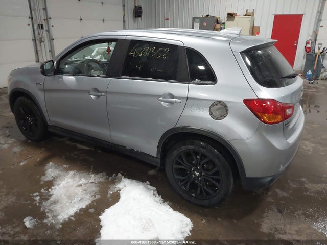 2017 MITSUBISHI OUTLANDER SPORT JA4AR3AU4HZ034585 Photo 2