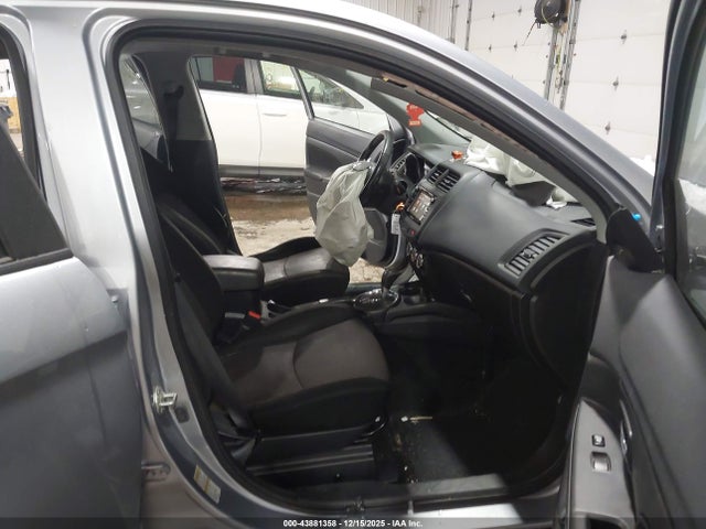 2017 MITSUBISHI OUTLANDER SPORT JA4AR3AU4HZ034585 Photo 4