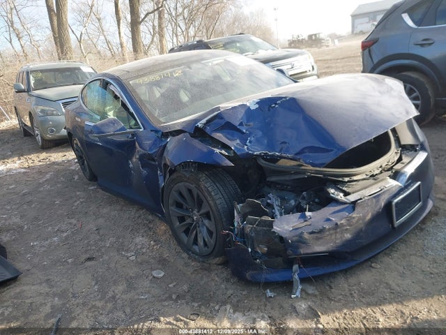 2018 TESLA MODEL S 5YJSA1E22JF282960 Photo 0