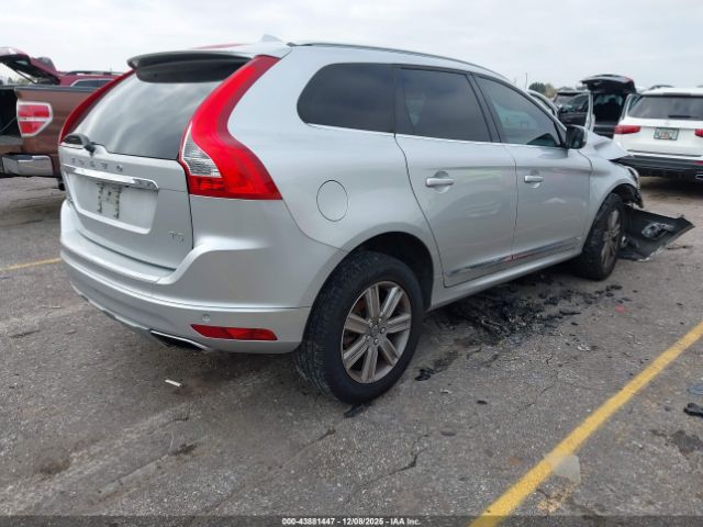 2017 VOLVO XC60 YV440MDUXH2016693 Photo 3