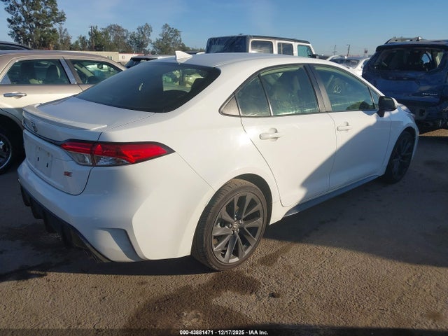 JTDS4MCE4RJ104123 Toyota COROLLA SE