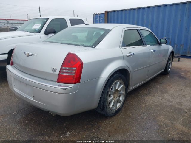 2007 CHRYSLER 300C 2C3KA63H17H884969 Photo 3
