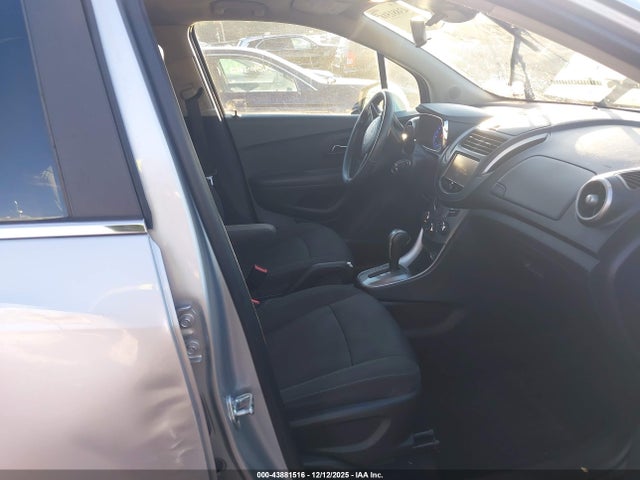 KL7CJRSB0FB243380 Chevrolet Trax Lt