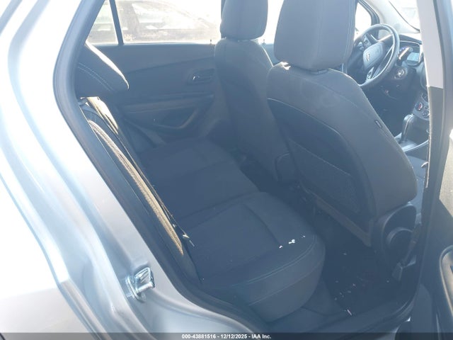 KL7CJRSB0FB243380 Chevrolet Trax Lt