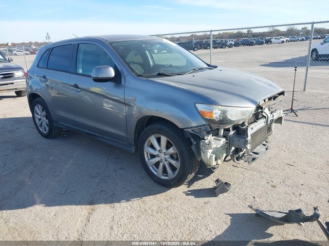 2015 MITSUBISHI OUTLANDER SPORT 4A4AP3AUXFE018576 Photo 0