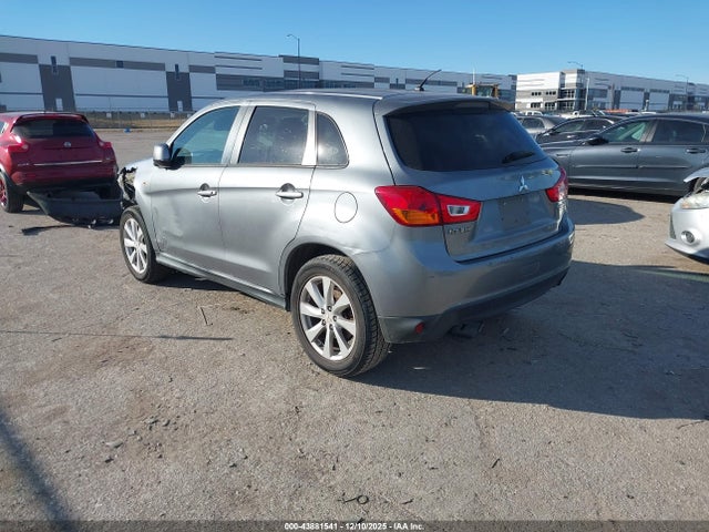 2015 MITSUBISHI OUTLANDER SPORT 4A4AP3AUXFE018576 Photo 2