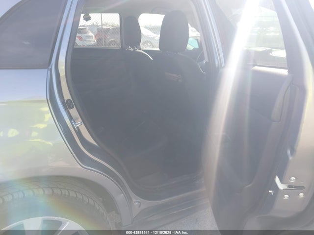 2015 MITSUBISHI OUTLANDER SPORT 4A4AP3AUXFE018576 Photo 7