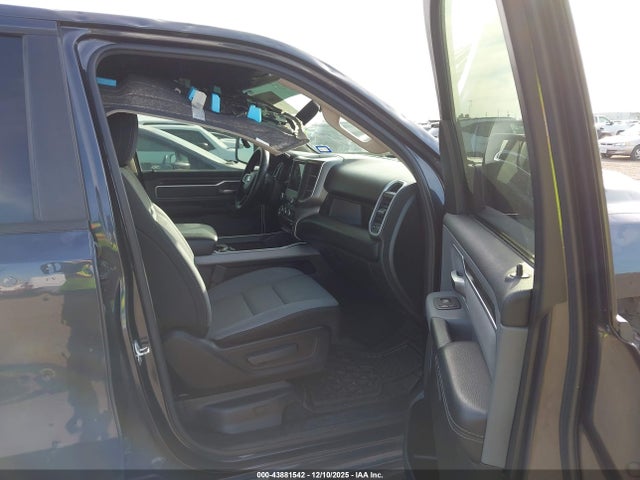 2020 RAM 1500 1C6SRFBT3LN281136 Photo 4