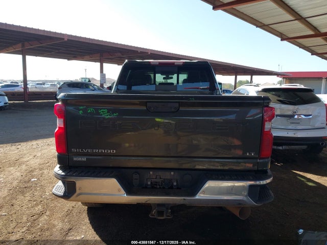 2GC4YNEY2P1711266 Chevrolet Silverado 2500hd 4wd Standard Bed Lt