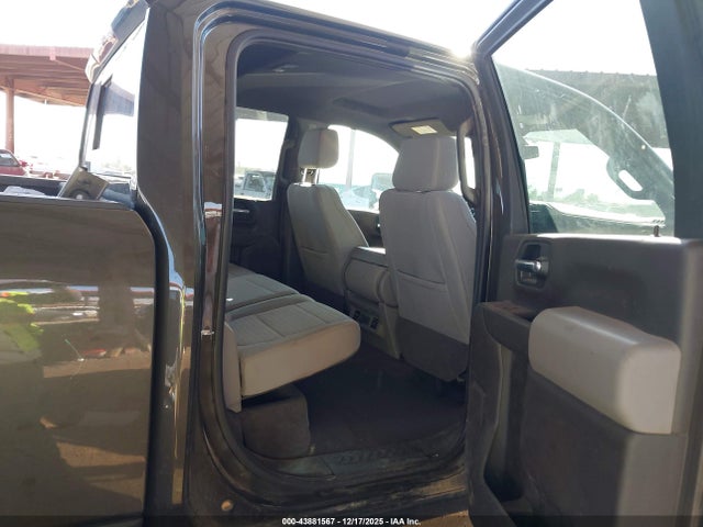 2GC4YNEY2P1711266 Chevrolet Silverado 2500hd 4wd Standard Bed Lt