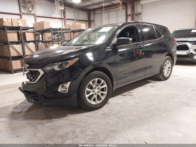 Chevrolet EQUINOX LS 2019 2GNAXHEV1K6162398 Image 2