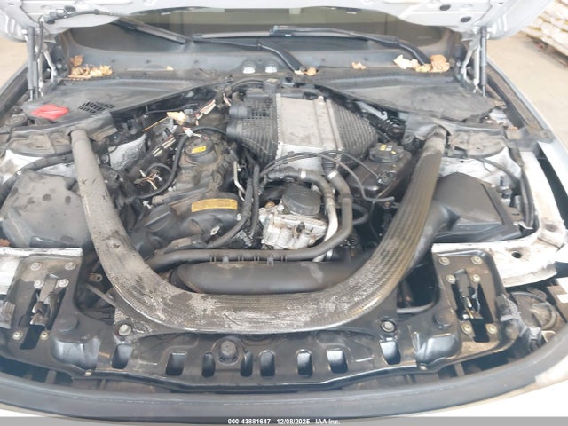 2015 BMW M4 WBS3R9C59FK334774 Photo 9