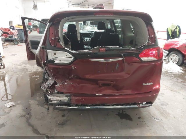 2017 CHRYSLER PACIFICA 2C4RC1BG8HR509382 Photo 5