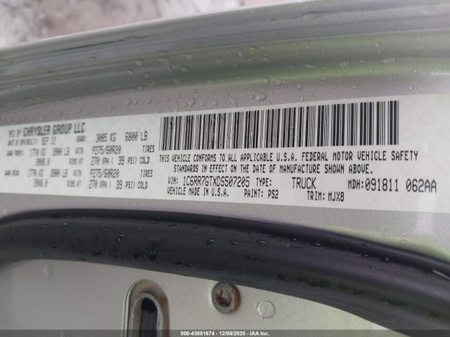 2013 RAM 1500 1C6RR7GTXDS507205 Photo 8