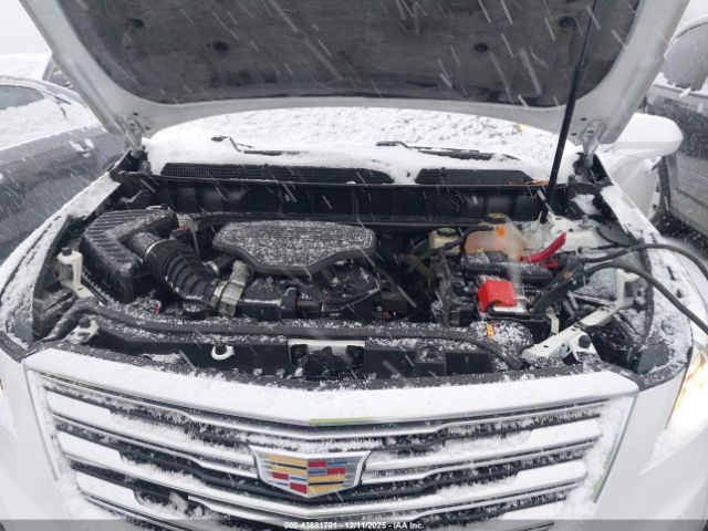 2018 CADILLAC XT5 1GYKNCRS2JZ187135 Photo 9