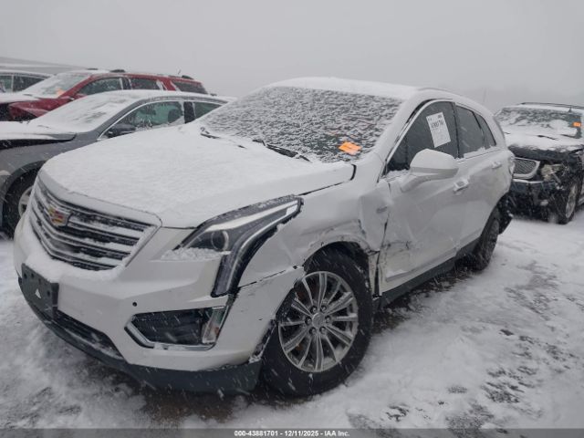 2018 CADILLAC XT5 1GYKNCRS2JZ187135 Photo 1