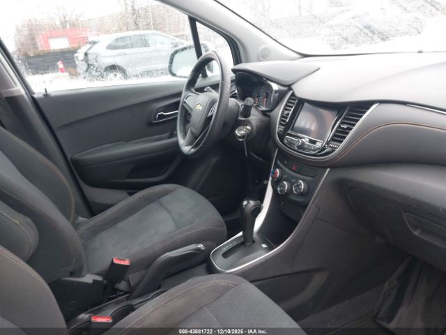 2020 CHEVROLET TRAX 3GNCJKSB9LL133343 Photo 4