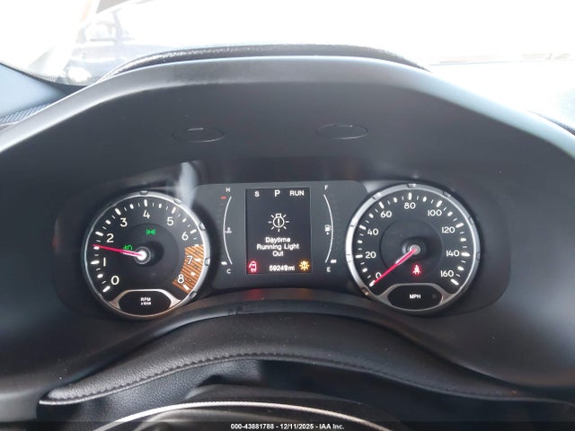 ZACNJABBXLPL73663 Jeep Renegade Orange Edition Fwd