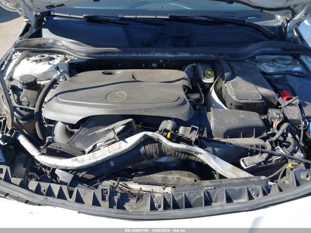 Mercedes-Benz CLA 250 2019 WDDSJ4EB1KN751451 Image 10