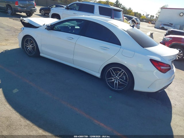 Mercedes-Benz CLA 250 2019 WDDSJ4EB1KN751451 Image 3