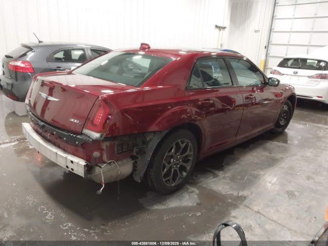2018 CHRYSLER 300 2C3CCAGG5JH165685 Photo 3