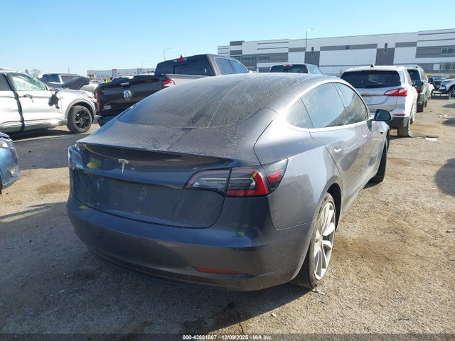 2018 TESLA MODEL 3 5YJ3E1EA7JF169067 Photo 3