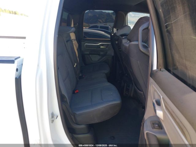 2021 RAM 1500 1C6RREBG1MN747191 Photo 7