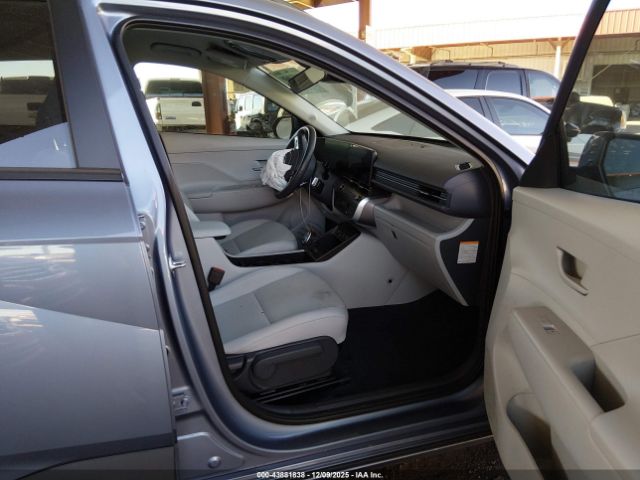 2024 HYUNDAI KONA ELECTRIC KM8HC3A60RU011211 Photo 4
