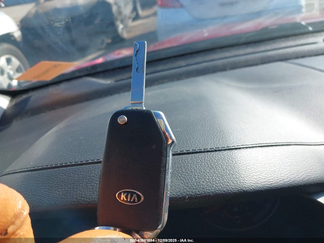 Продаж на аукціоні авто 2019 Kia Forte Lxs, vin: 3KPF24AD9KE010100, номер лоту: 43881884