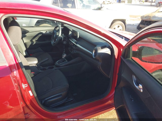 Продаж на аукціоні авто 2019 Kia Forte Lxs, vin: 3KPF24AD9KE010100, номер лоту: 43881884