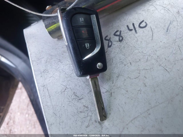 Aukcja sprzedaży 2018 Toyota C-hr Xle, vin: NMTKHMBX8JR022960, numer aukcji: 43881936
