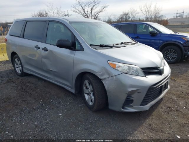 2018 TOYOTA SIENNA 5TDZZ3DC8JS959924