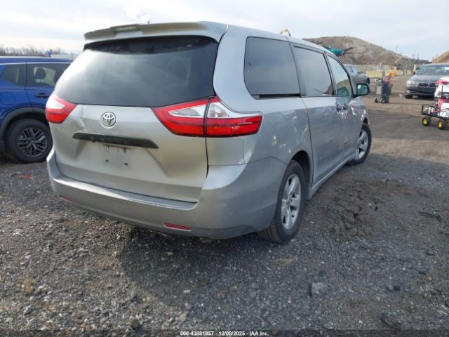2018 TOYOTA SIENNA 5TDZZ3DC8JS959924 Photo 3