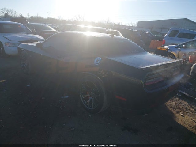 2015 DODGE CHALLENGER 2C3CDZDJ5FH822472 Photo 2