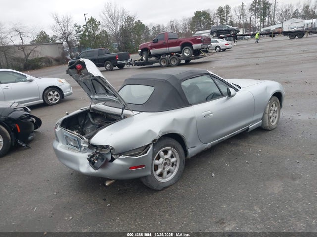 43881994 :رقم المزاد ، JM1NB3539Y0155291 vin ، 2000 Mazda Mx-5 Miata Ls/special Edition مزاد بيع