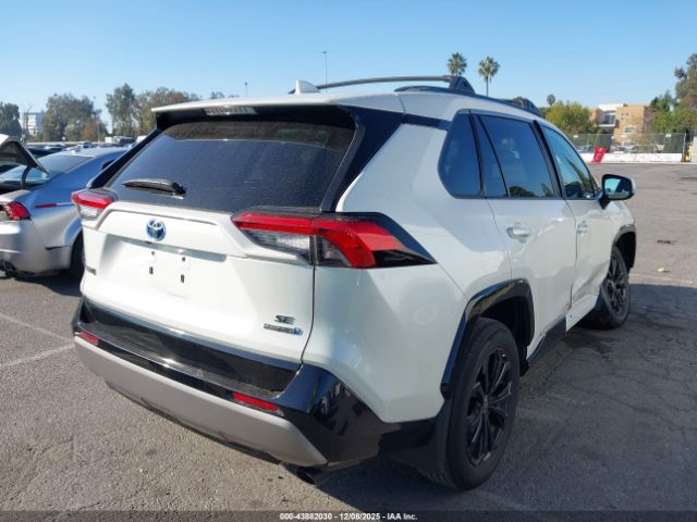 2022 TOYOTA RAV4 HYBRID 4T3T6RFV9NU071316 Photo 3